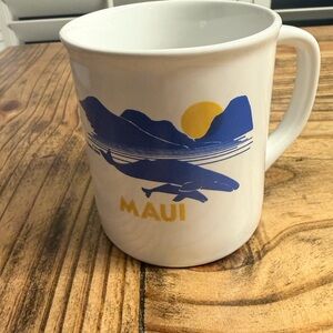 Vintage Maui Whale Design White Ceramic Mug 1983